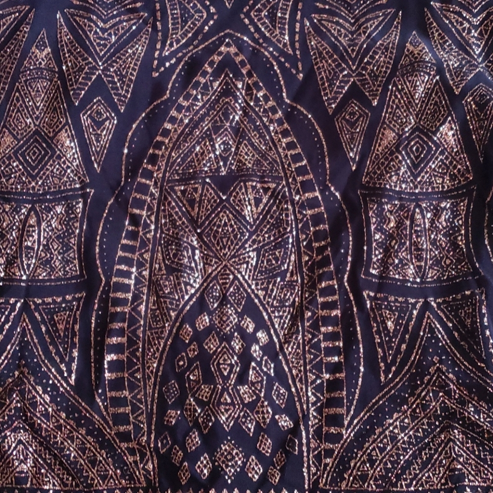 Dress - Picture 4 of 4